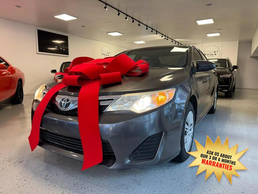 2014 Toyota Camry L photo