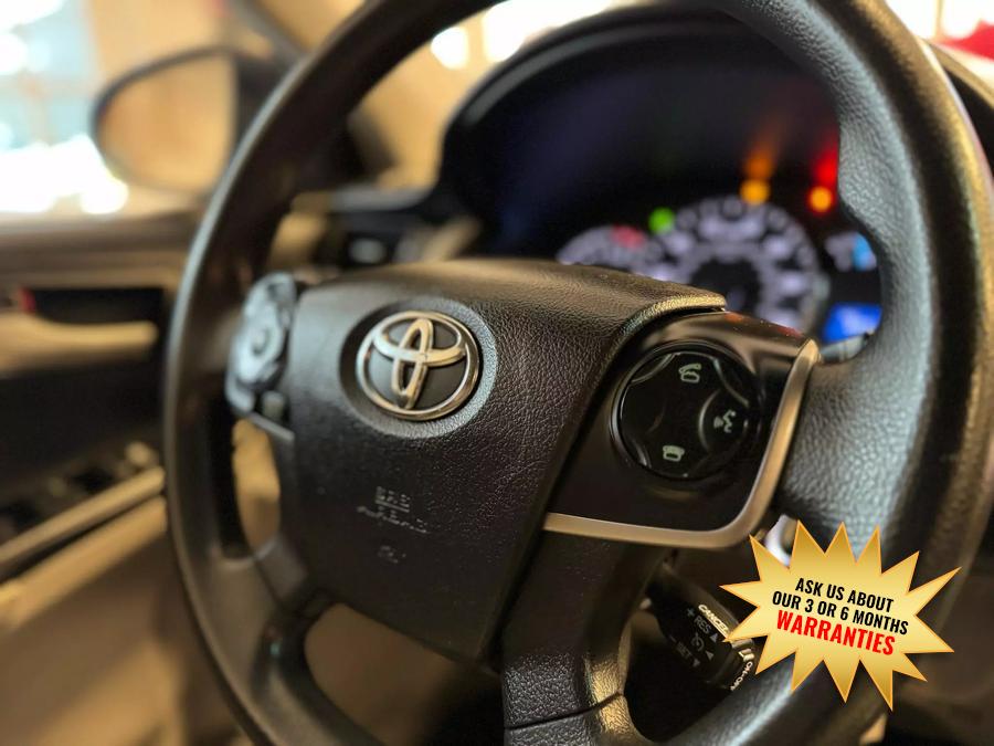 2014 Toyota Camry L photo