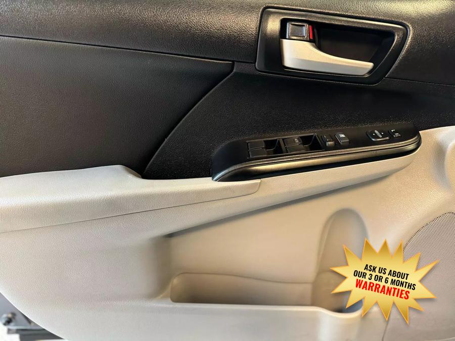 2014 Toyota Camry L photo