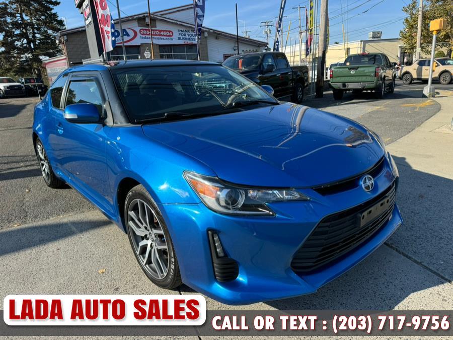 2016 Scion tC 2dr HB Auto (Natl) photo