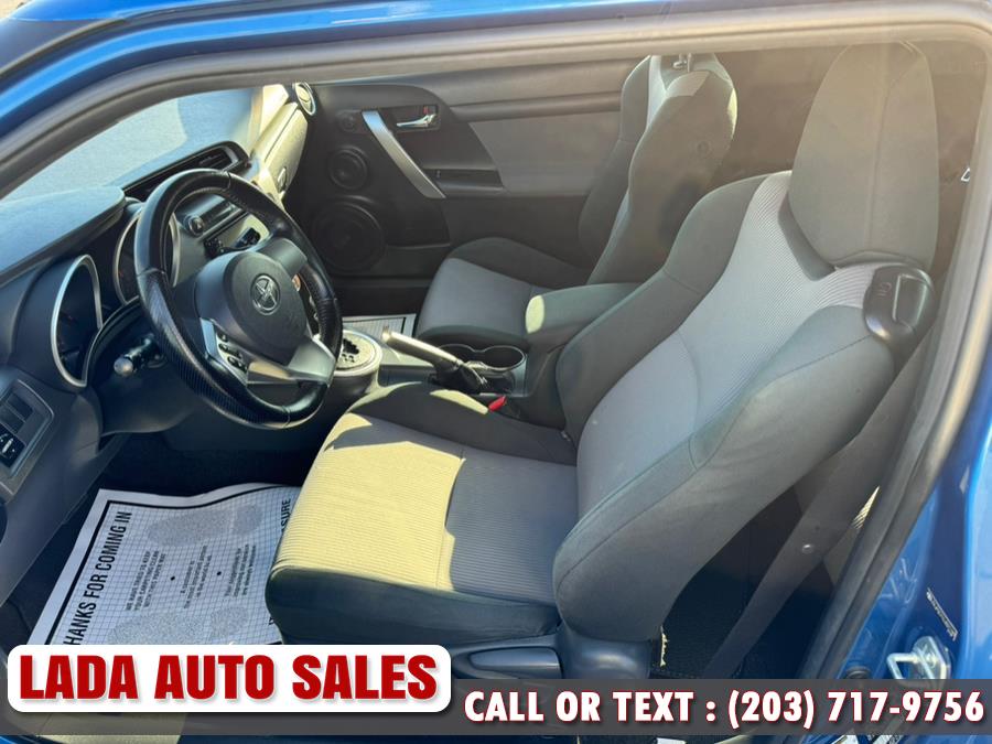 2016 Scion tC 2dr HB Auto (Natl) photo