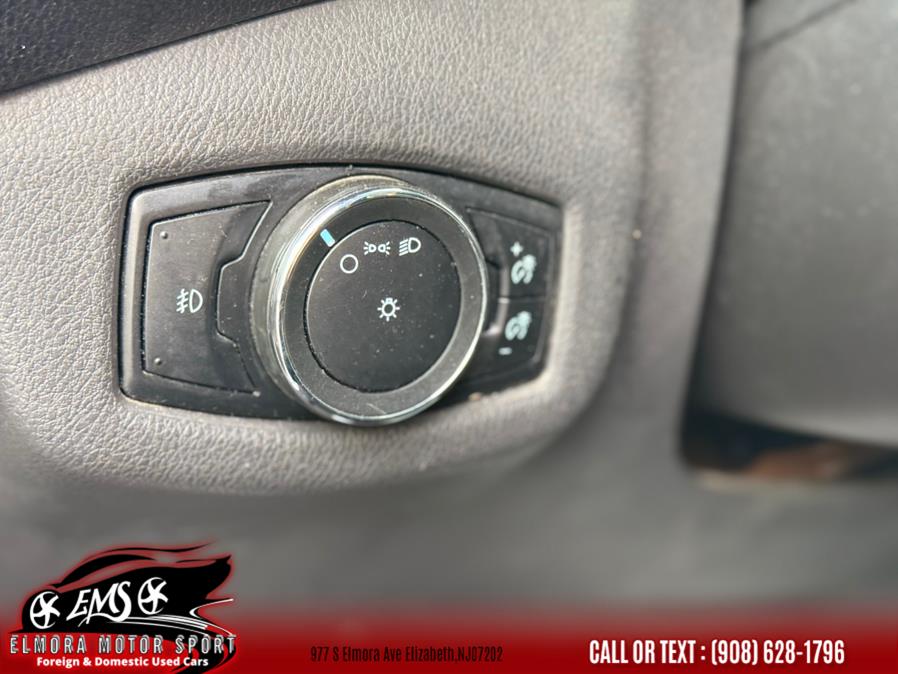 2014 Ford Transit Connect XLT photo