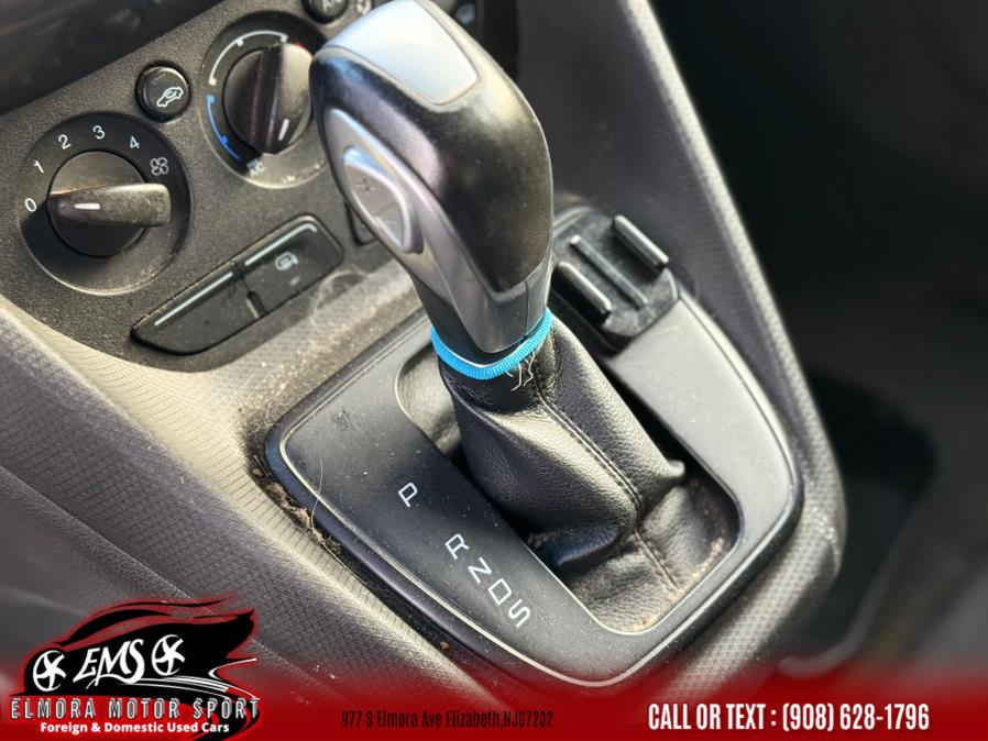 2014 Ford Transit Connect XLT photo
