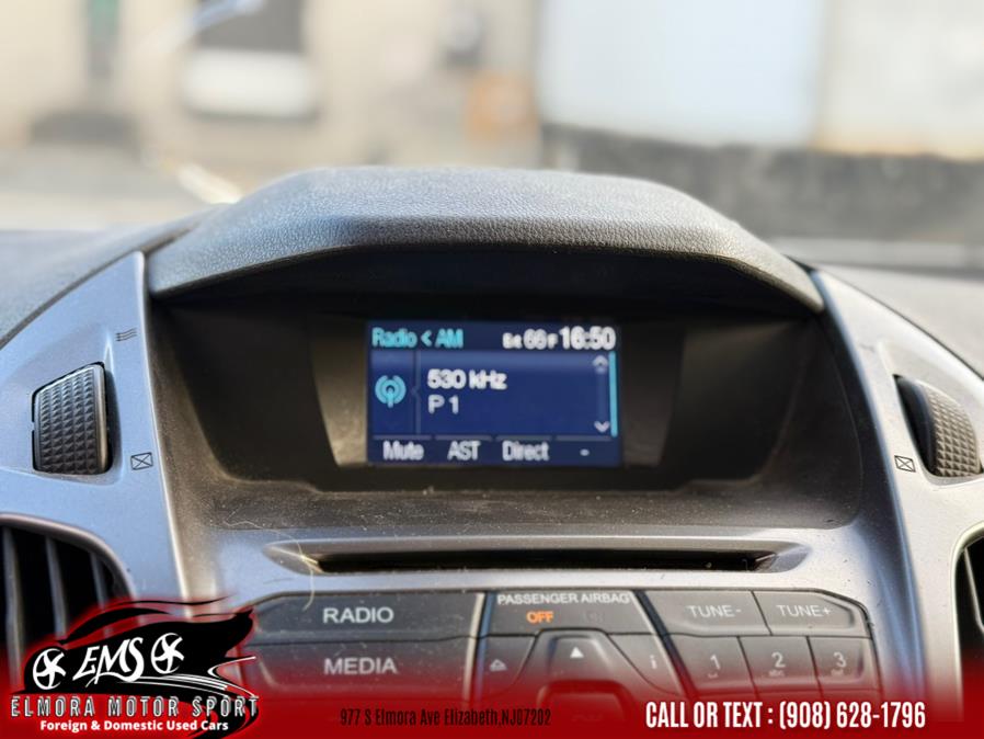 2014 Ford Transit Connect XLT photo