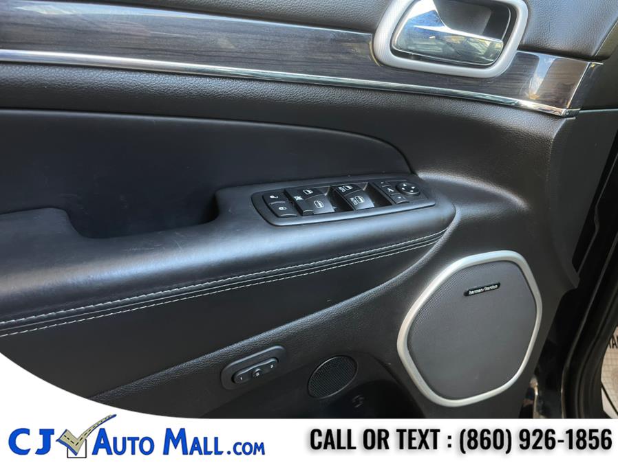 2019 Jeep Grand Cherokee Overland 4x4 photo