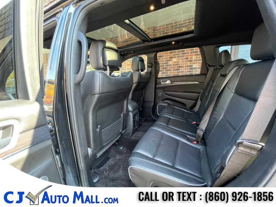 2019 Jeep Grand Cherokee Overland 4x4 photo