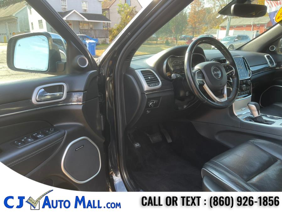 2019 Jeep Grand Cherokee Overland 4x4 photo