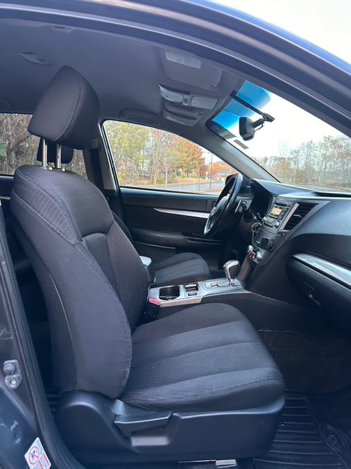 2012 Subaru Outback 2.5i Premium photo