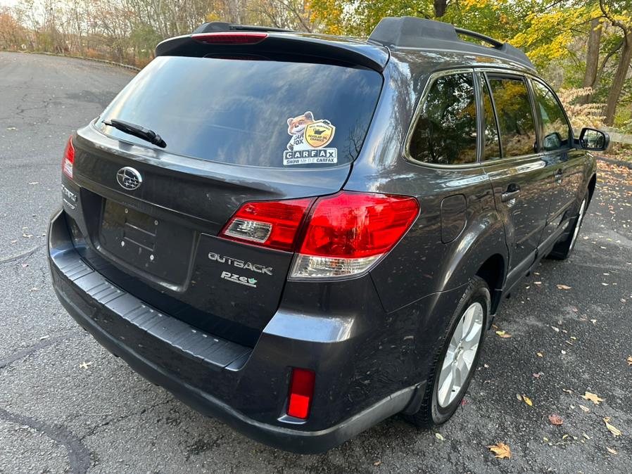 2012 Subaru Outback 2.5i Premium photo