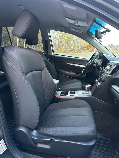 2012 Subaru Outback 2.5i Premium photo
