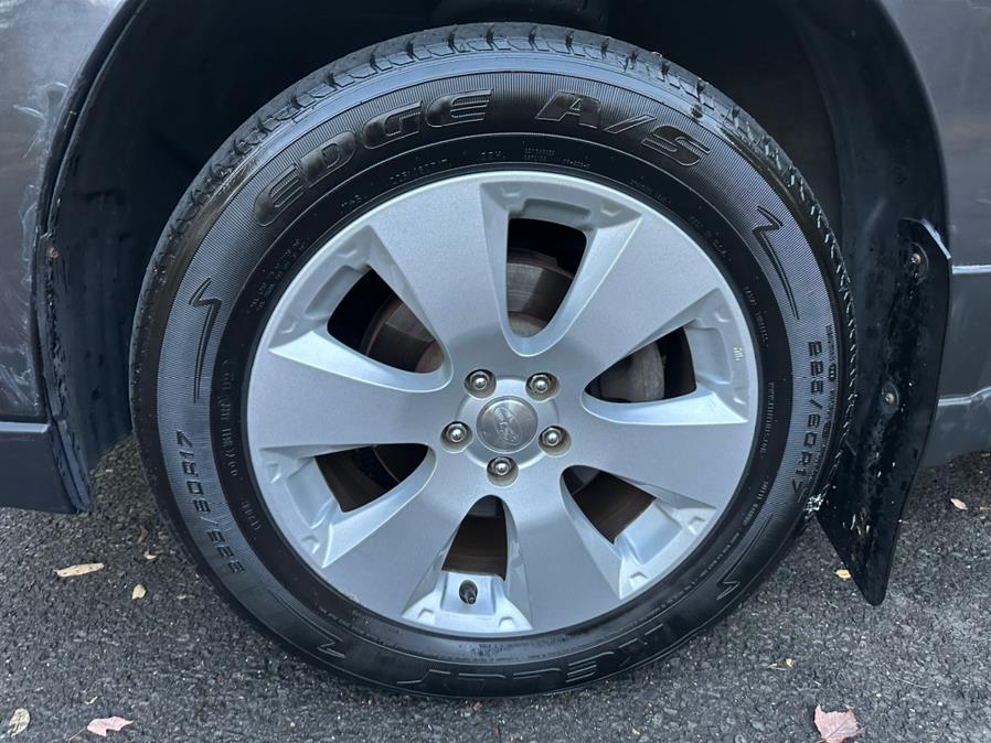 2012 Subaru Outback 2.5i Premium photo