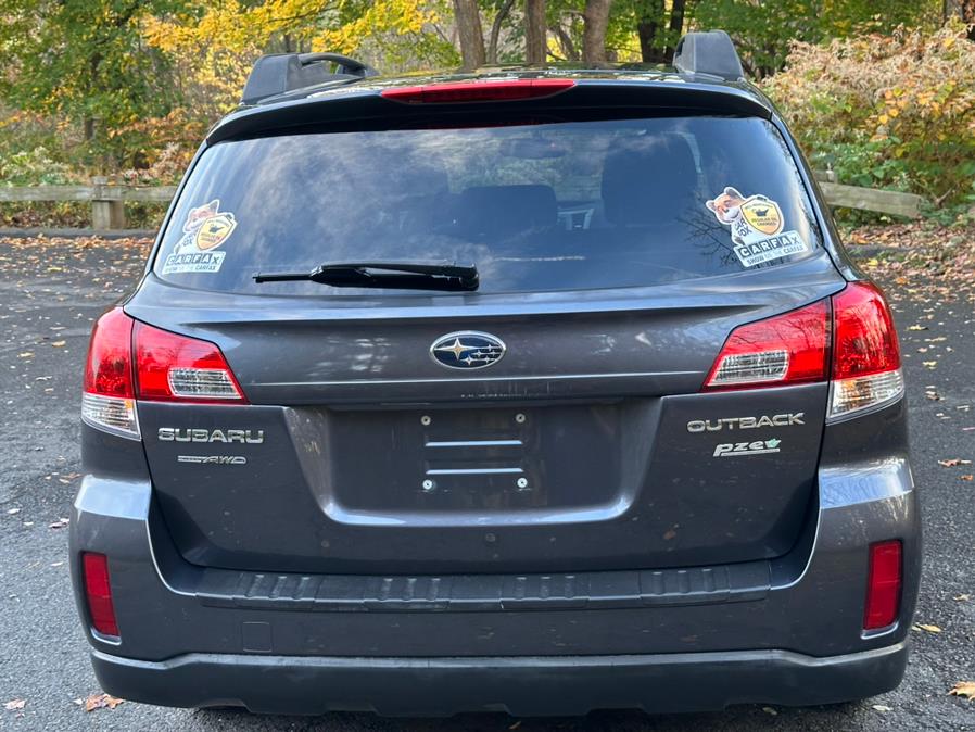 2012 Subaru Outback 2.5i Premium photo