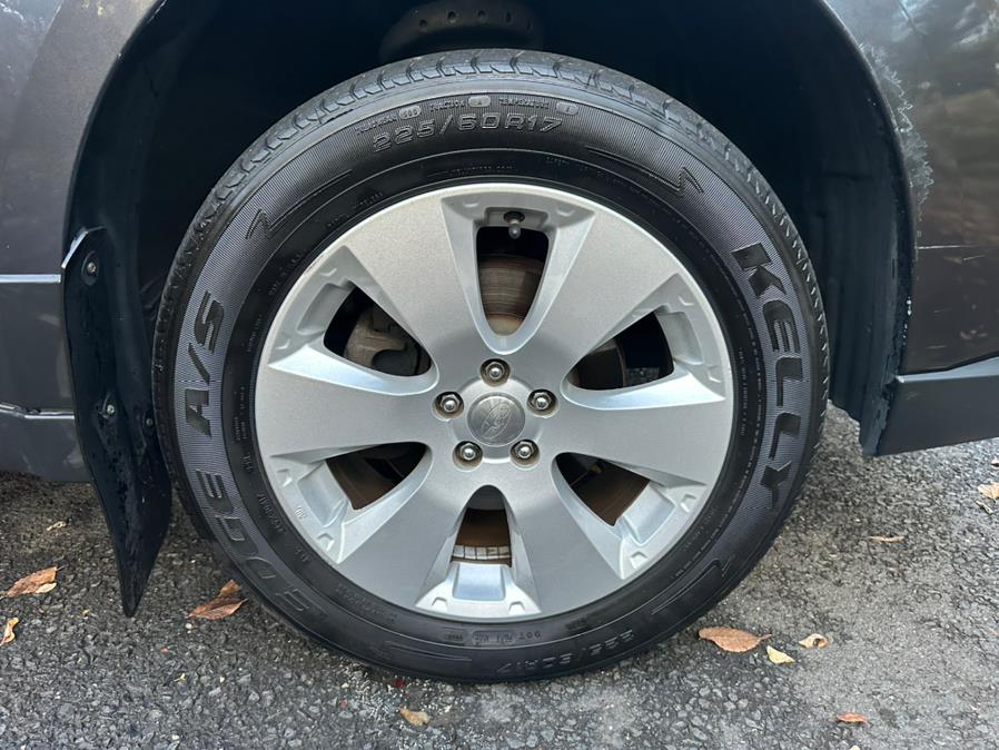 2012 Subaru Outback 2.5i Premium photo