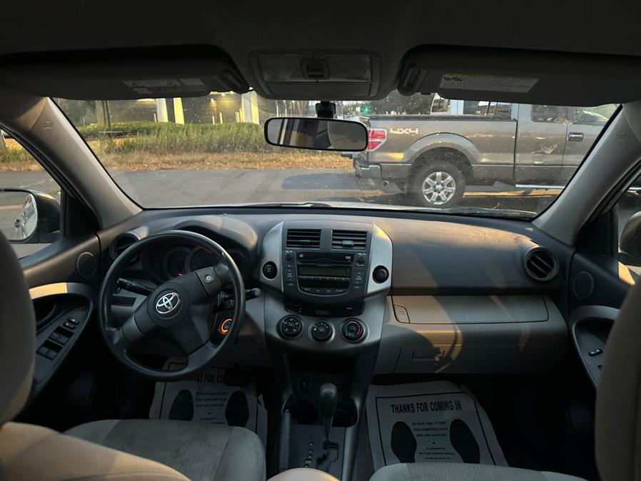 2010 Toyota RAV4 photo