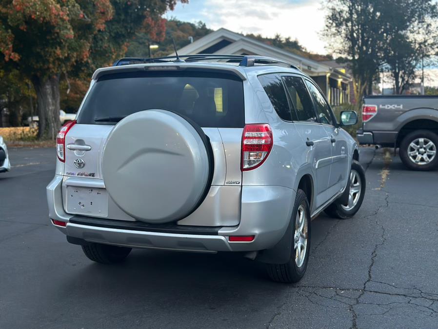 2010 Toyota RAV4 photo