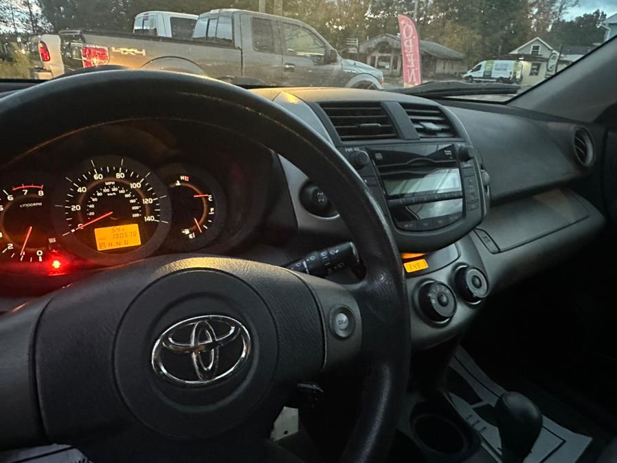 2010 Toyota RAV4 photo