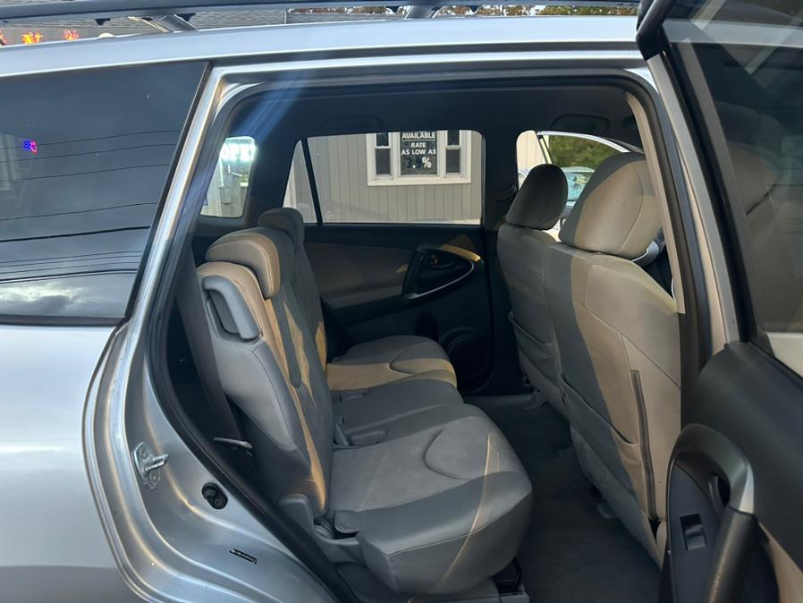 2010 Toyota RAV4 photo