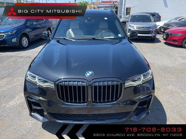 2021 BMW X7 M50i photo