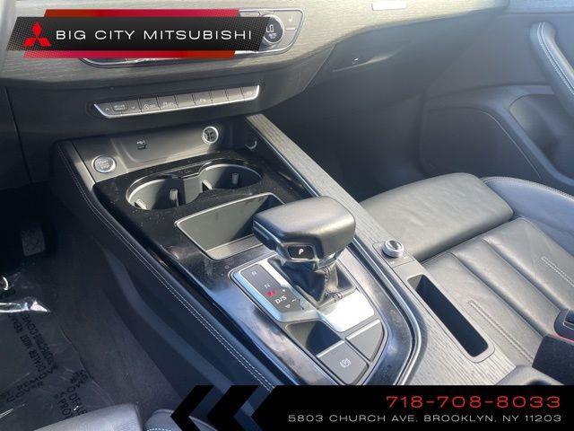 2022 Audi A4 45 S line Premium Plus photo