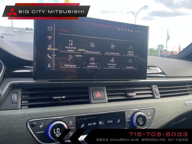 2022 Audi A4 45 S line Premium Plus photo