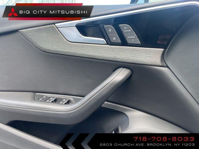 2022 Audi A4 45 S line Premium Plus photo