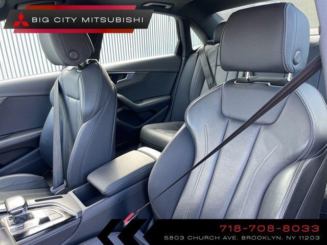 2022 Audi A4 45 S line Premium Plus photo