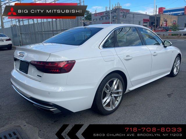 2022 Audi A4 45 S line Premium Plus photo