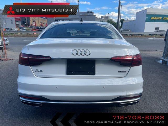 2022 Audi A4 45 S line Premium Plus photo
