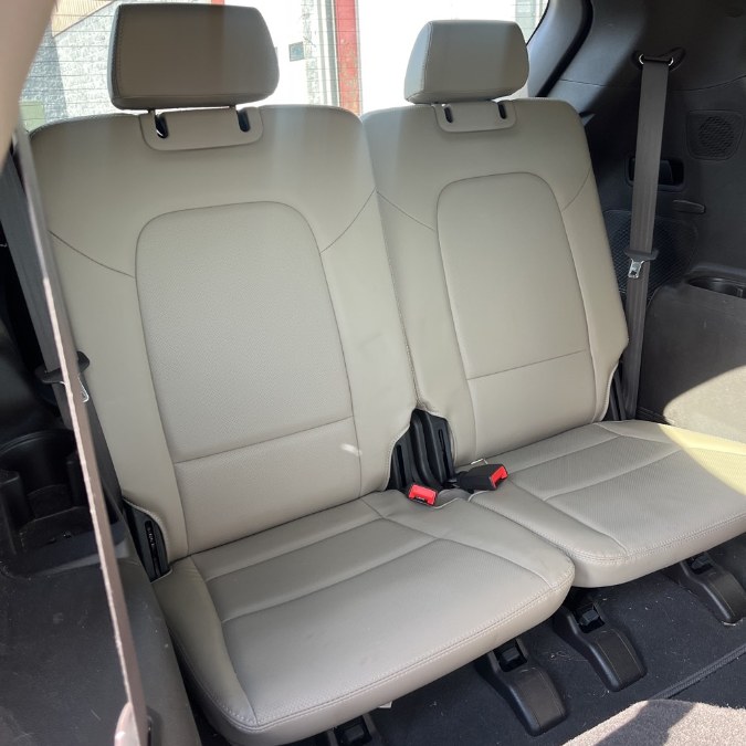 2017 Hyundai Santa Fe Limited Ultimate 3.3L Auto AWD photo