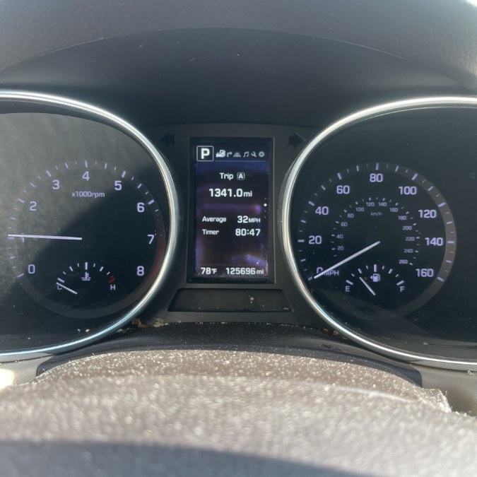 2017 Hyundai Santa Fe Limited Ultimate 3.3L Auto AWD photo