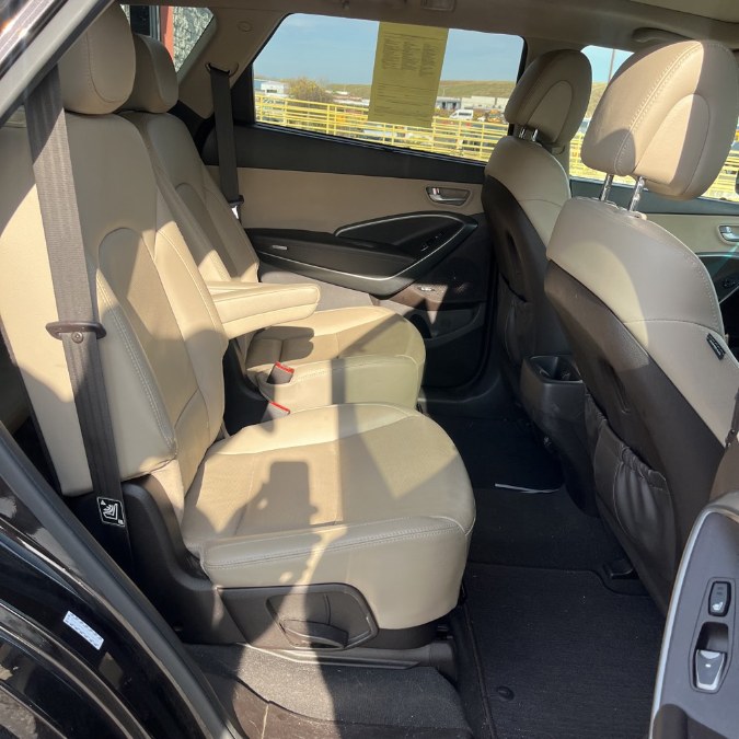 2017 Hyundai Santa Fe Limited Ultimate 3.3L Auto AWD photo