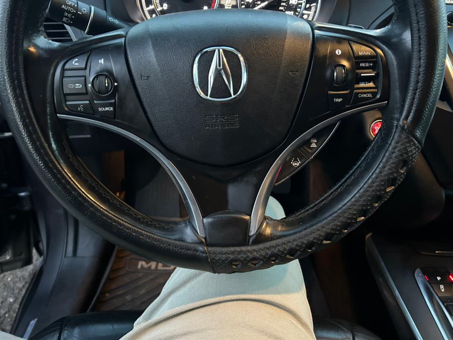2017 Acura MDX SH-AWD w/Technology Pkg photo