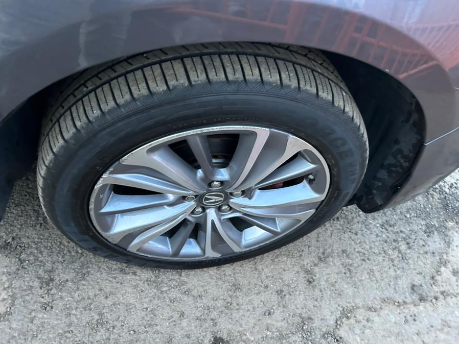 2017 Acura MDX SH-AWD w/Technology Pkg photo