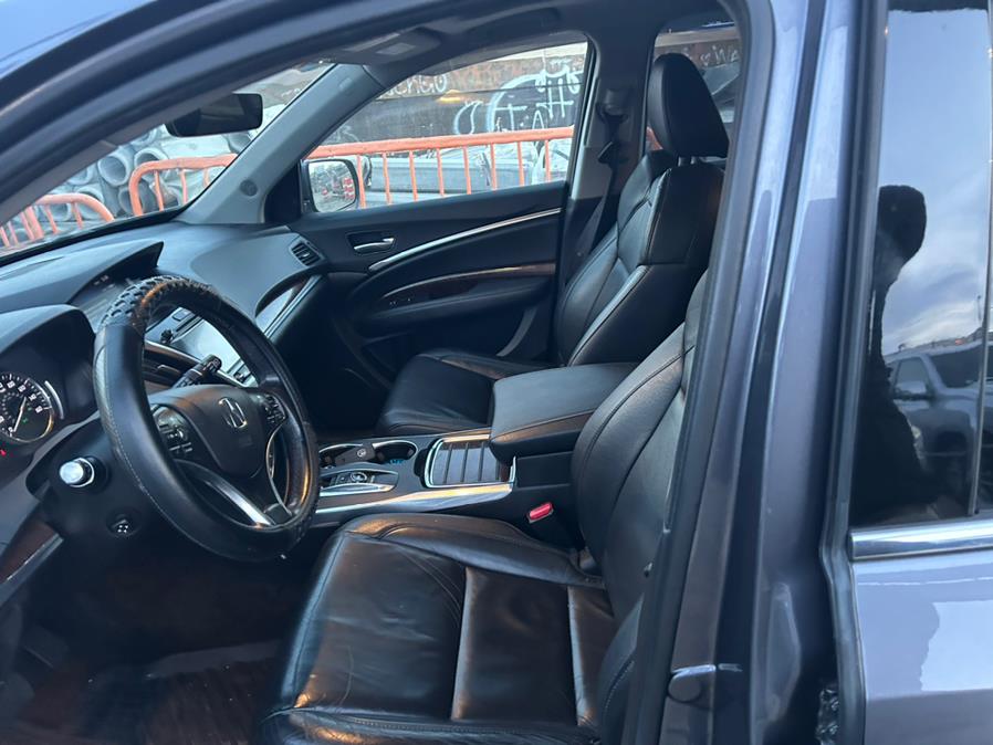2017 Acura MDX SH-AWD w/Technology Pkg photo