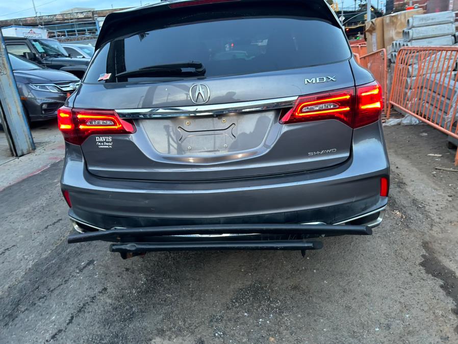 2017 Acura MDX SH-AWD w/Technology Pkg photo
