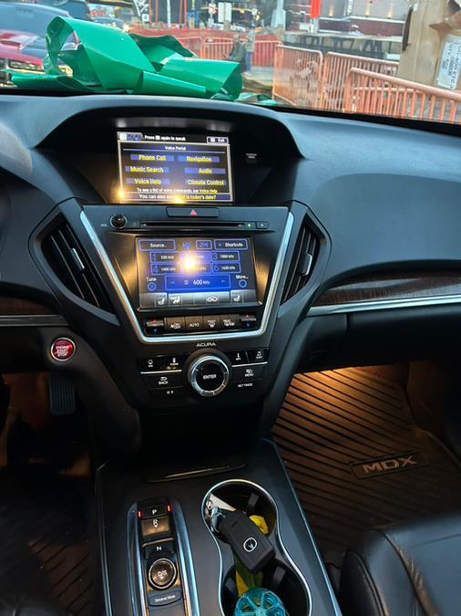 2017 Acura MDX SH-AWD w/Technology Pkg photo