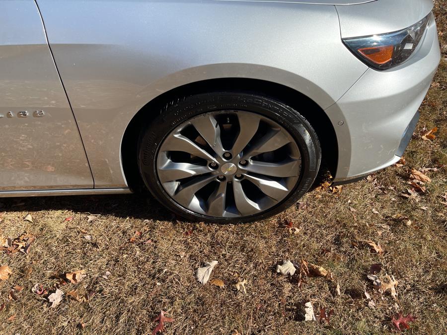 2017 Chevrolet Malibu 4dr Sdn Premier w/2LZ photo