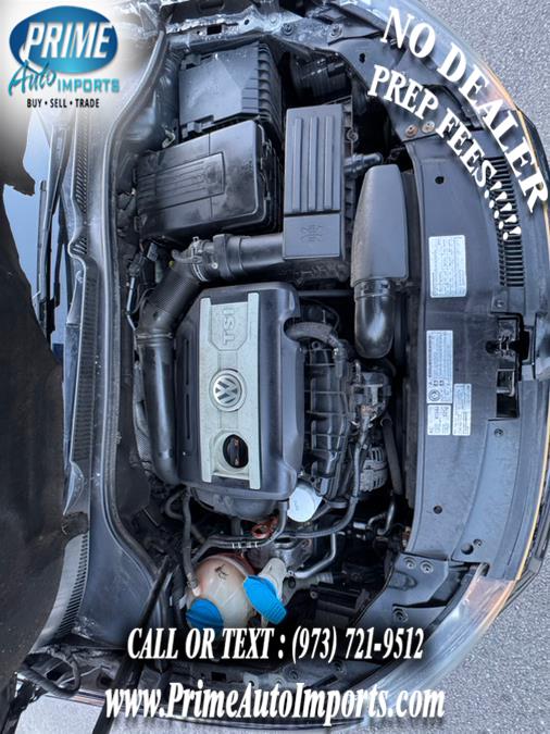 2012 Volkswagen GTI Base PZEV photo