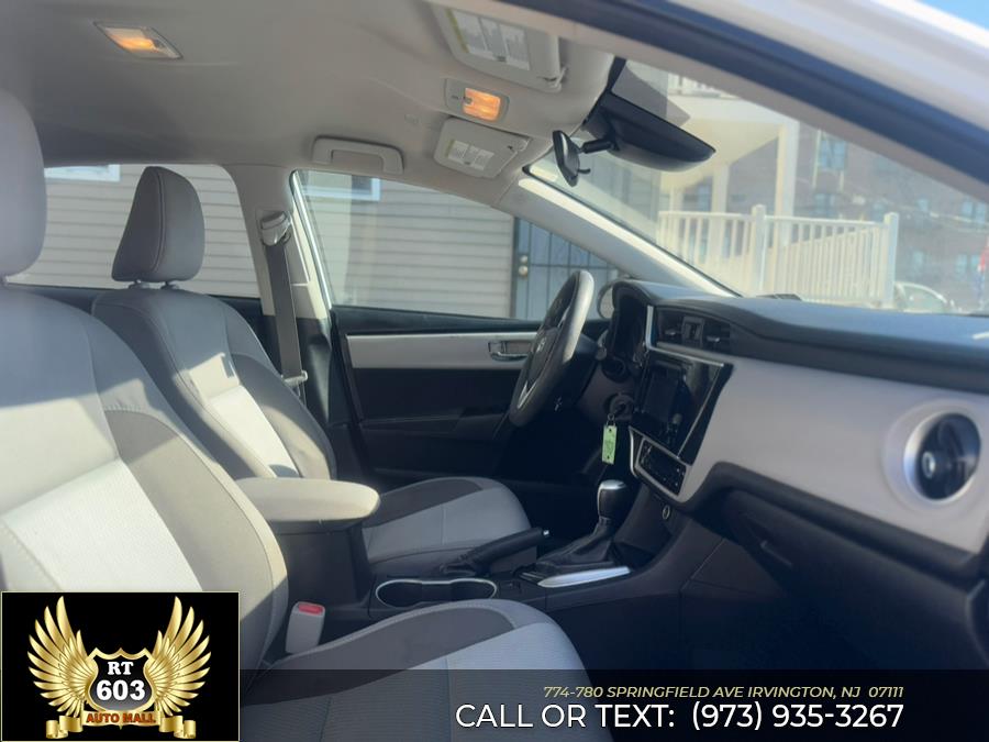 2019 Toyota Corolla LE CVT (Natl) photo