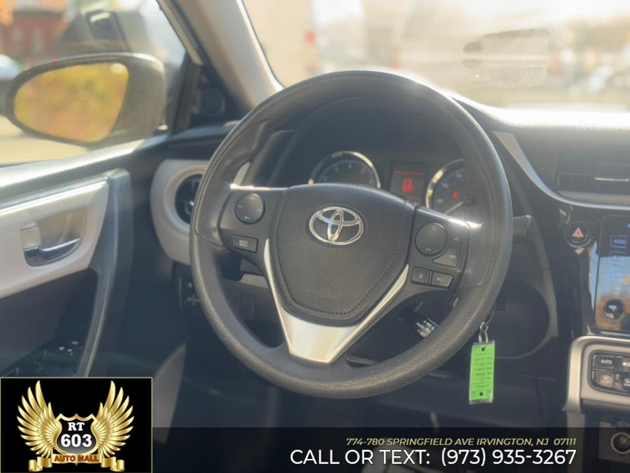 2019 Toyota Corolla LE CVT (Natl) photo