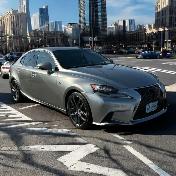 2015 Lexus IS 350 photo