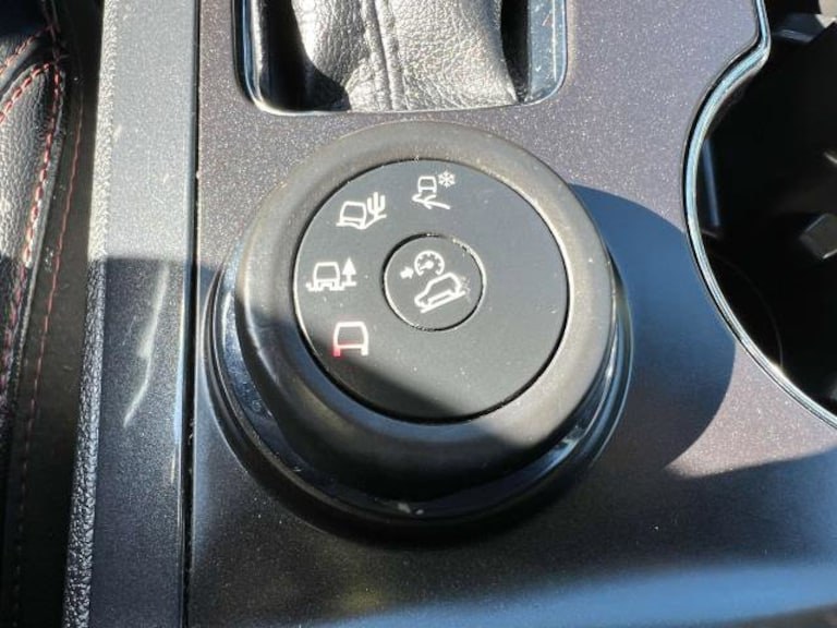 2018 Ford Explorer XLT 4WD photo