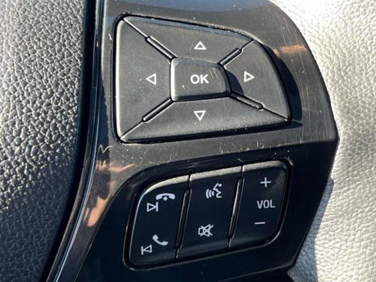 2018 Ford Explorer XLT 4WD photo