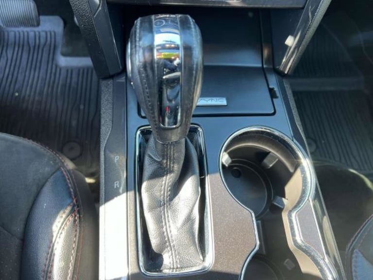 2018 Ford Explorer XLT 4WD photo