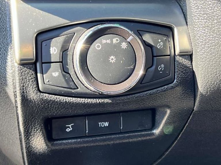 2018 Ford Explorer XLT 4WD photo