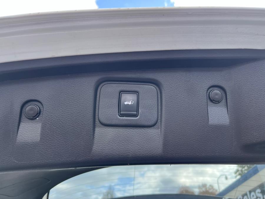 2019 Nissan Murano SV. CLEAN CARFAX!!! photo