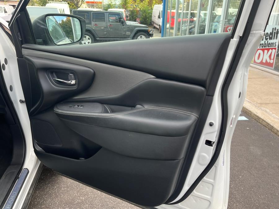 2019 Nissan Murano SV. CLEAN CARFAX!!! photo