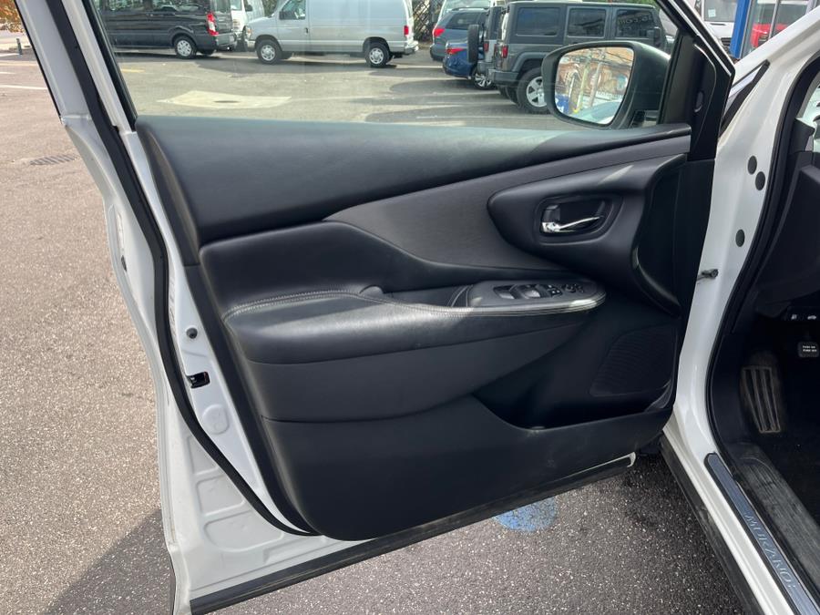 2019 Nissan Murano SV. CLEAN CARFAX!!! photo