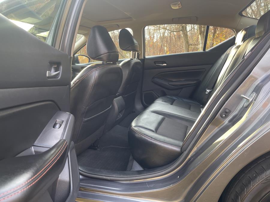 2021 Nissan Altima 2.5 SR Sedan photo