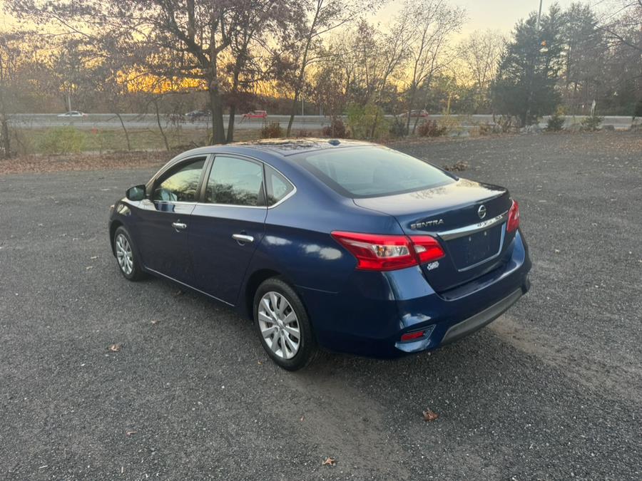 2017 Nissan Sentra S CVT photo